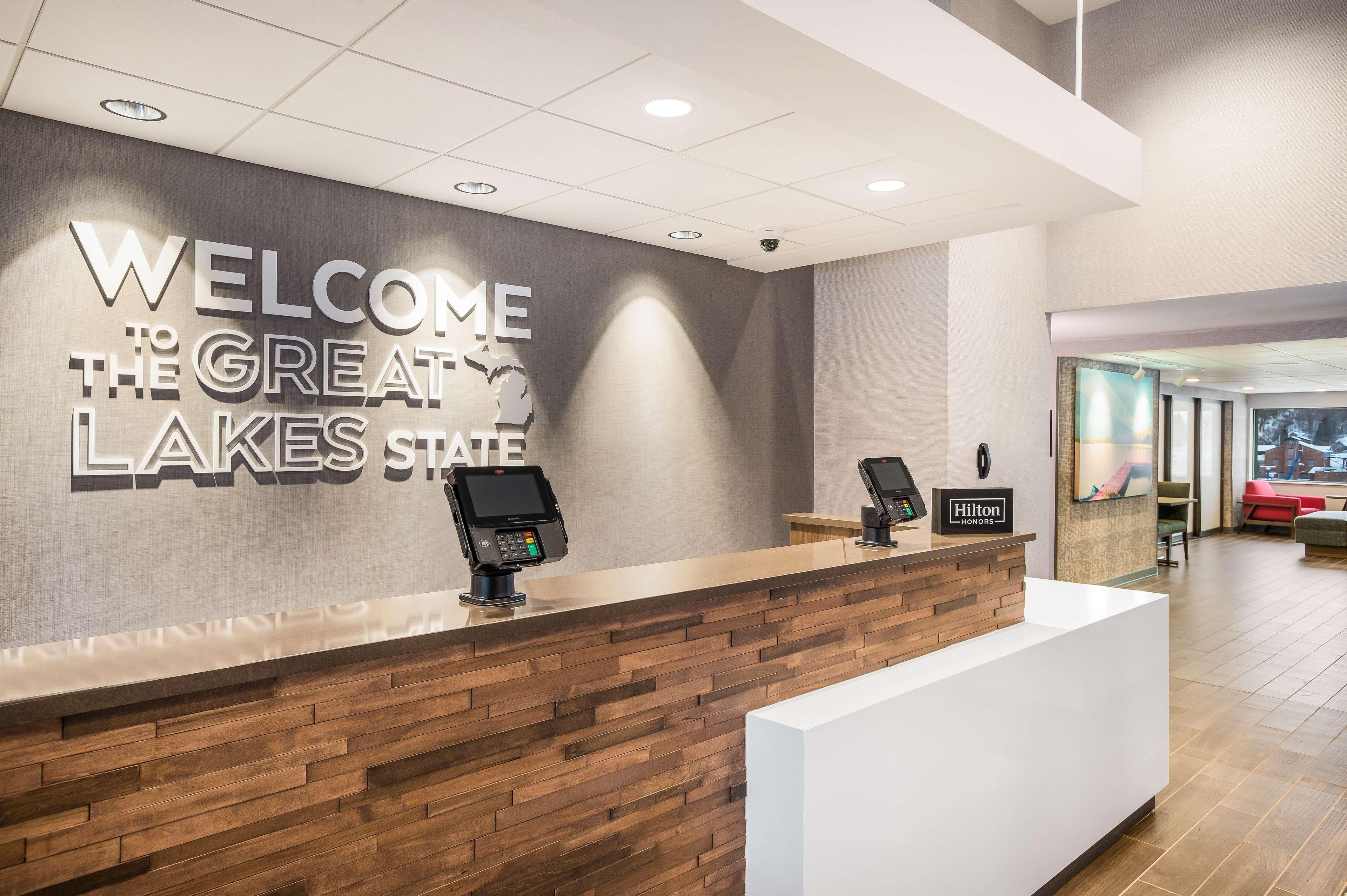 Hampton Inn & Suites هوتون المظهر الخارجي الصورة