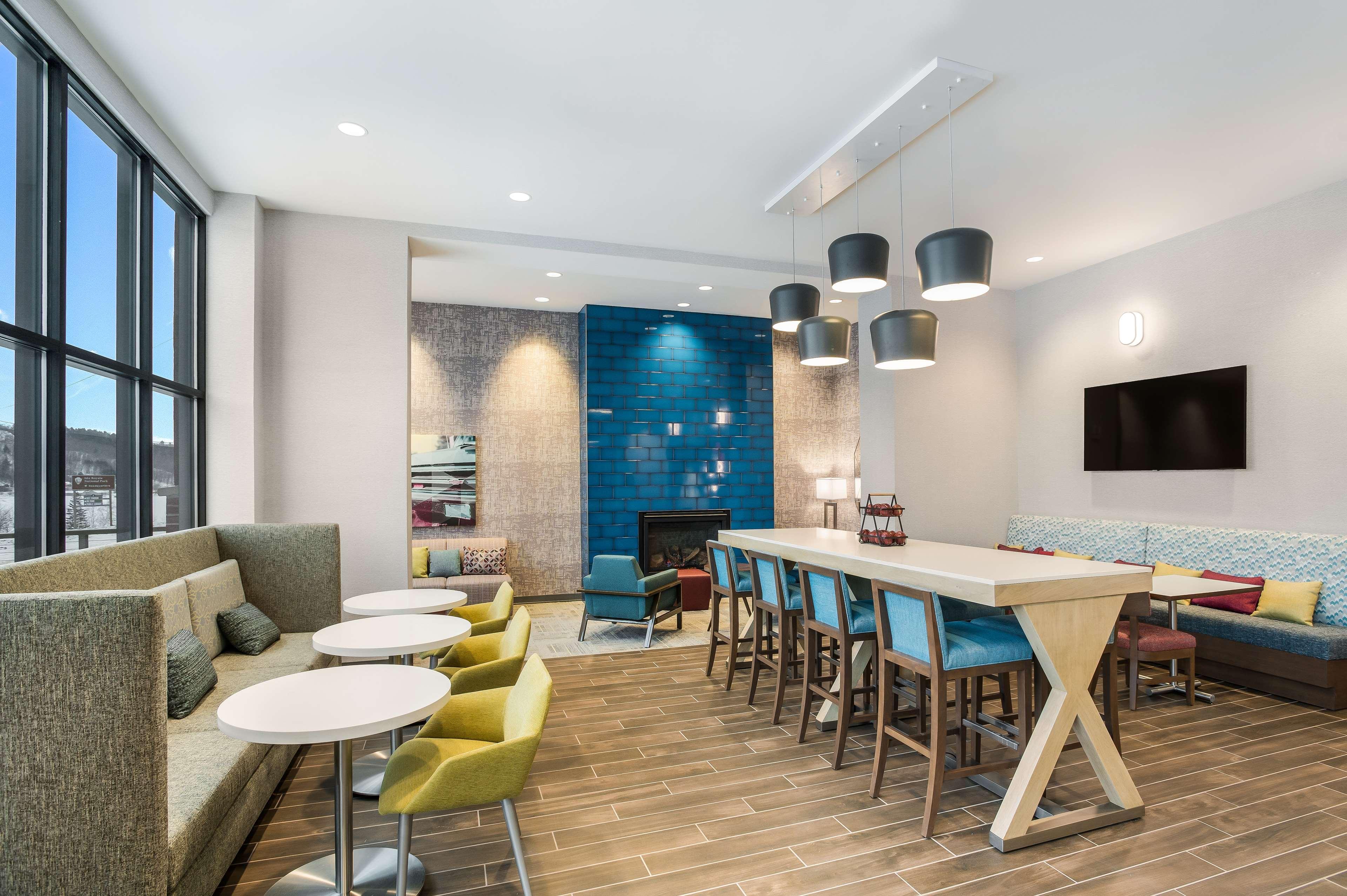 Hampton Inn & Suites هوتون المظهر الخارجي الصورة