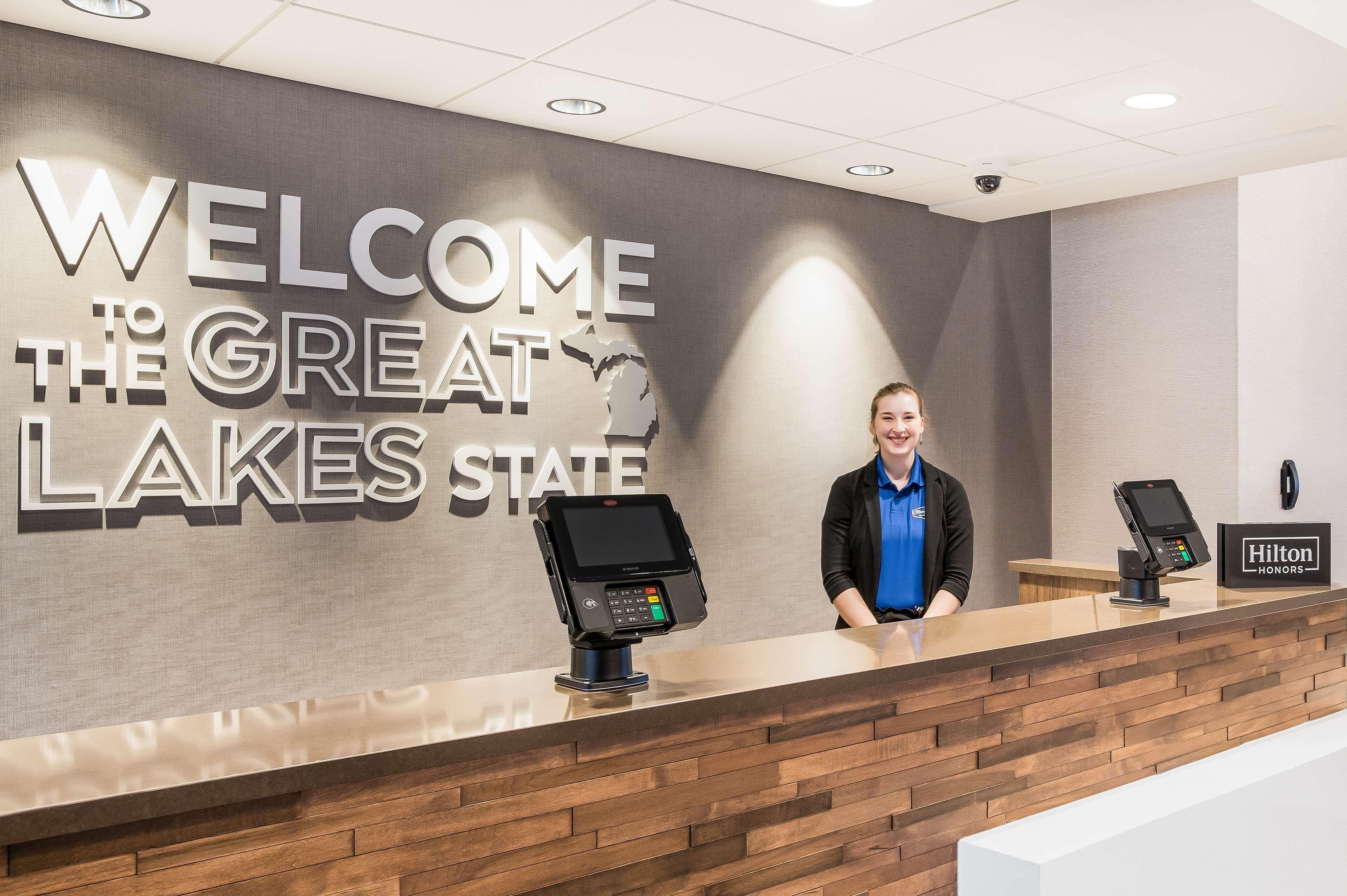 Hampton Inn & Suites هوتون المظهر الخارجي الصورة